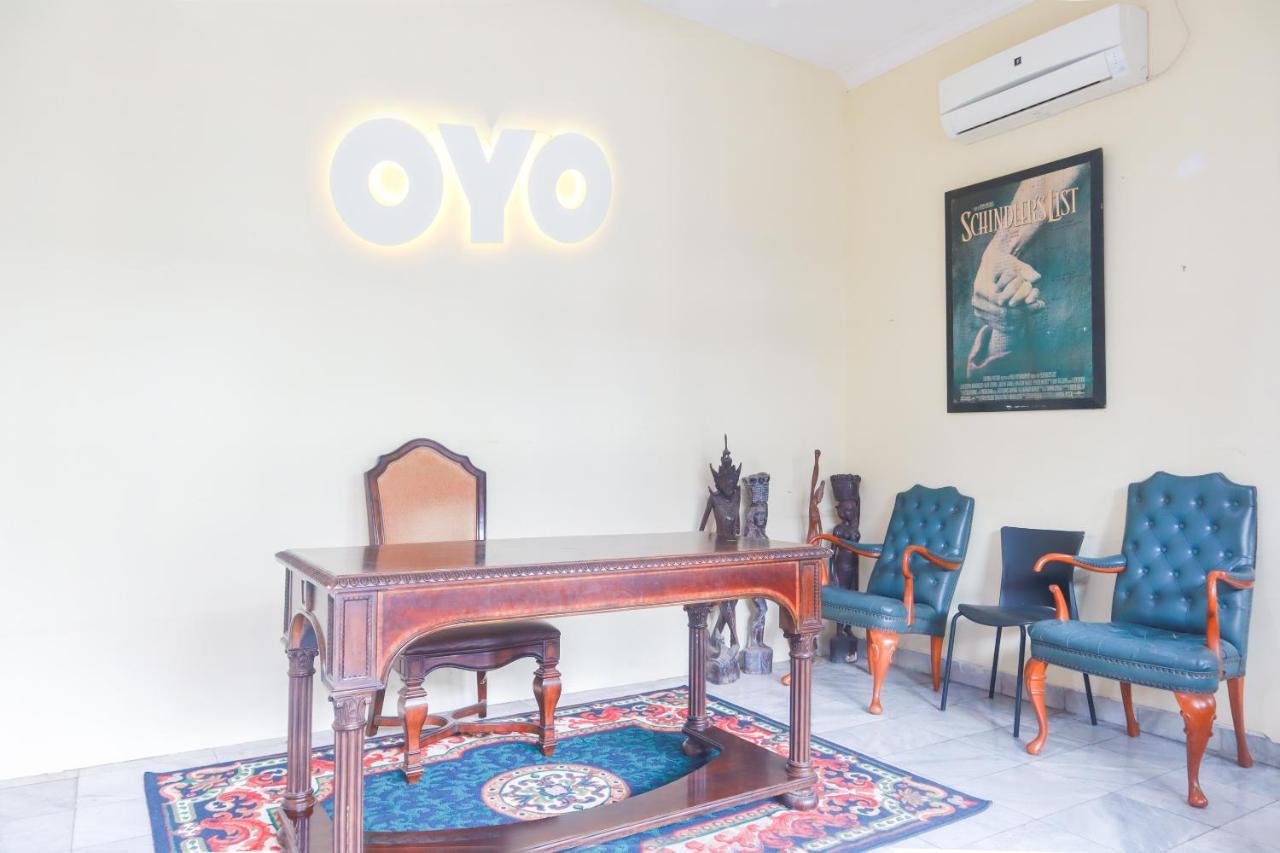 Oyo 2196 Ss Homes Джакарта Екстериор снимка